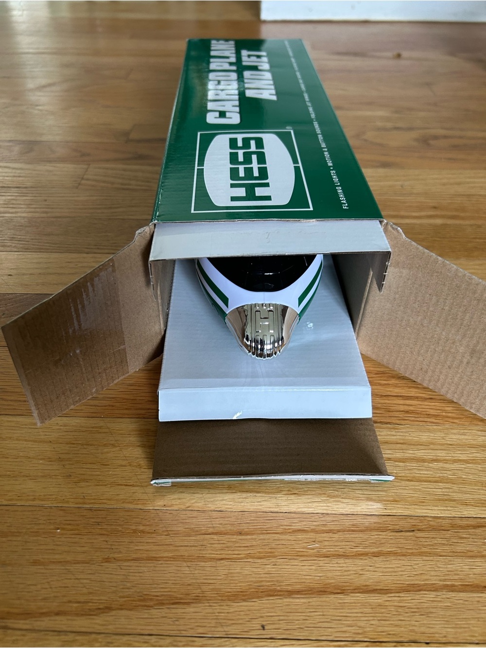 HESS 2021 Cargo Plane and Jet - BRAND NEW - Picture 3 of 4